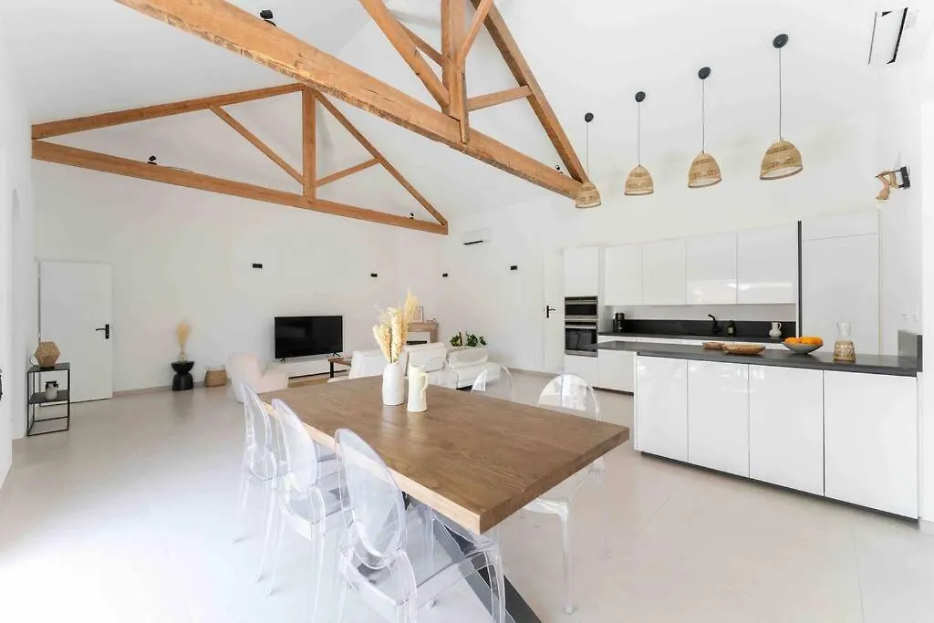 Villa 8 Pers 5 Min Marseille Holiday home